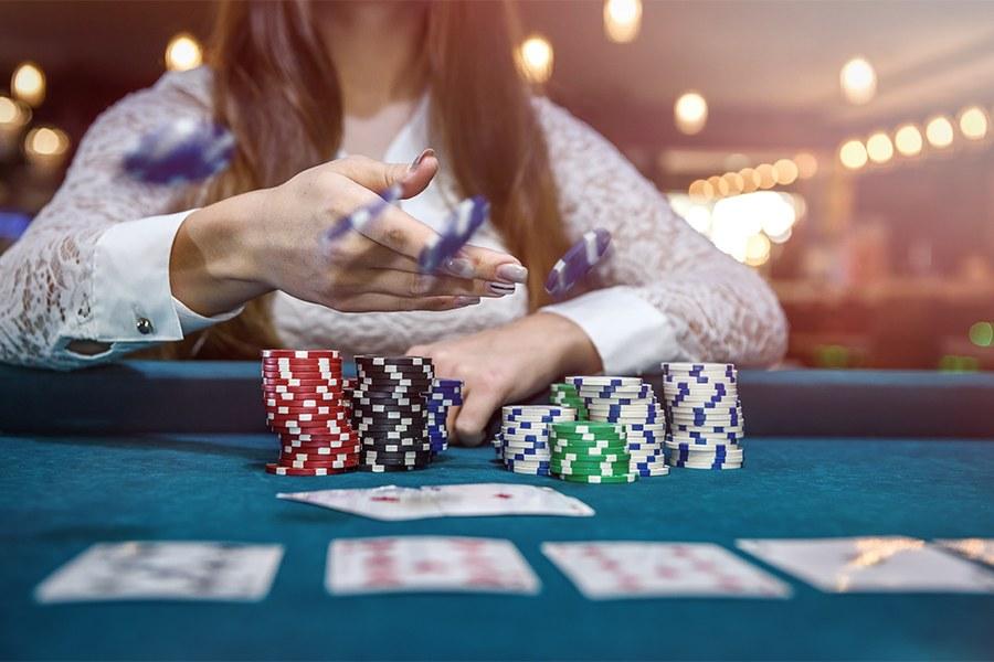 Khám phá trải nghiệm mới lạ cùng Azticons Chaos Clusters trong thế giới game slots